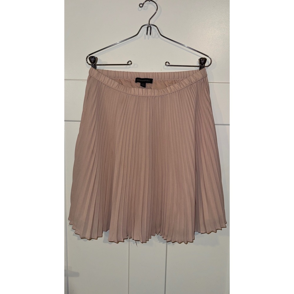 Banana Republic Pleated Mini Skirt Blush Pink Elastic Waist Lined Size 6